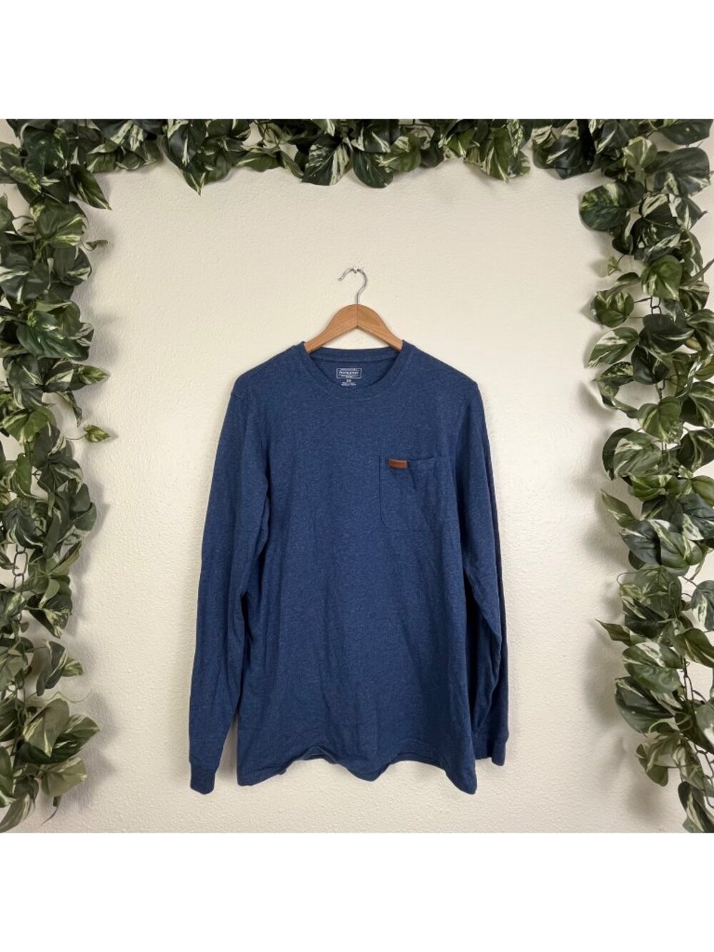 Pendleton Long Sleeve Scoop Neck Classic Fit Shirt Blue Men’s Size S